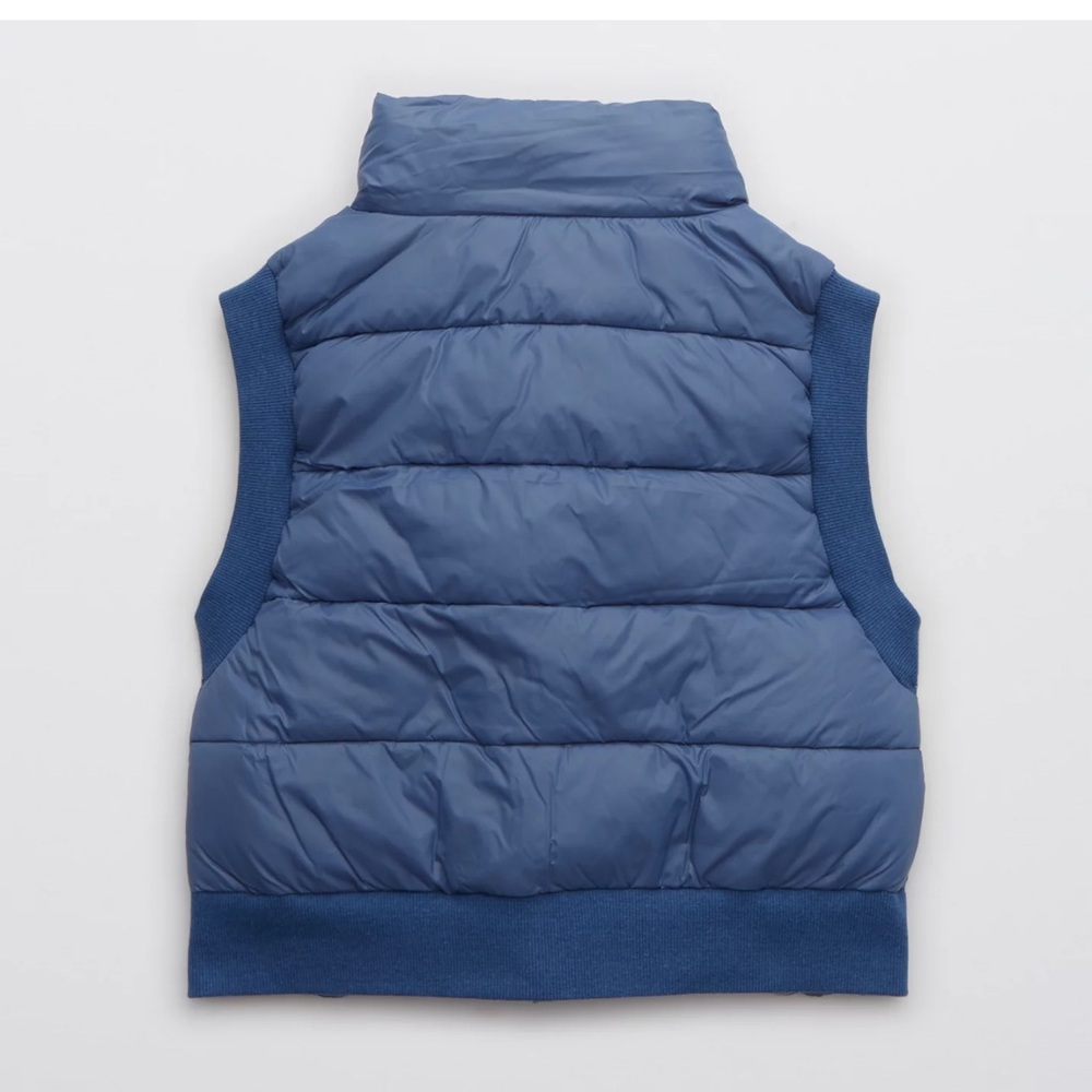 Aerie • Offline Puffer Vest - Picture 4 of 9